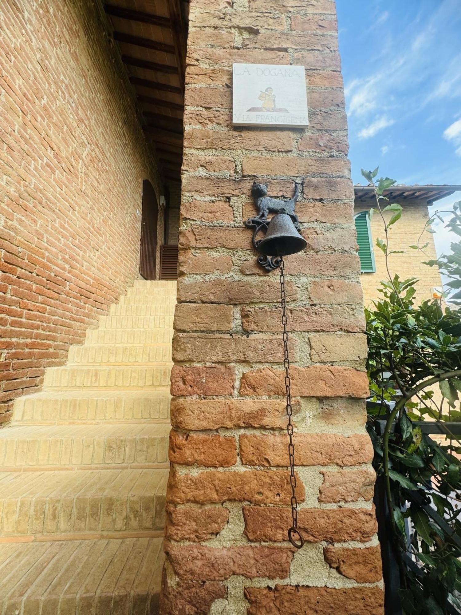 Villa La Dogana Siena Exterior foto